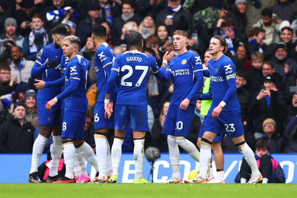 科罗拉多洛基队新秀斯托里在 4 月份的表现刷新大联盟纪录