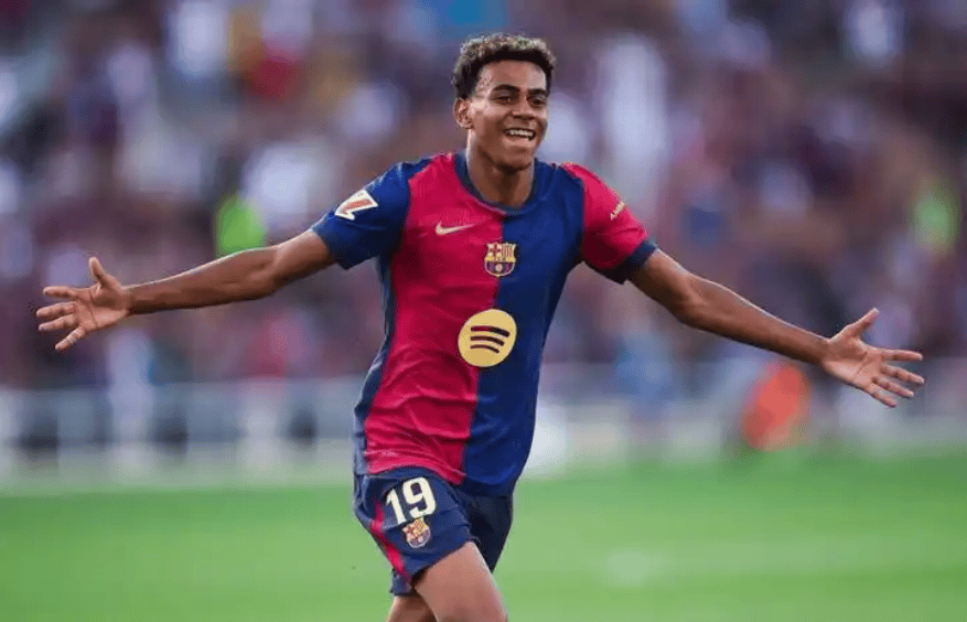 中超 第3轮青岛西海岸上海海港03-28 19：00